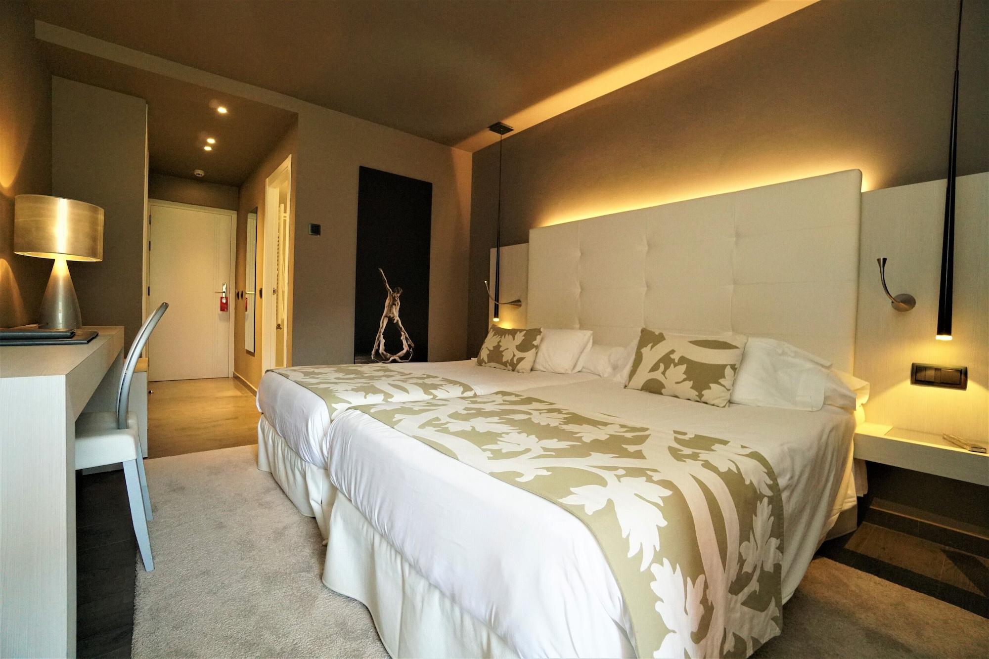 Xalet Bringue Hotel 埃尔塞拉特 外观 照片
